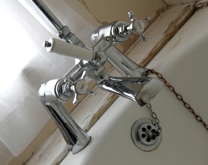Shower Installation Harpur, Queens Park, De Parys, MK13, MK40